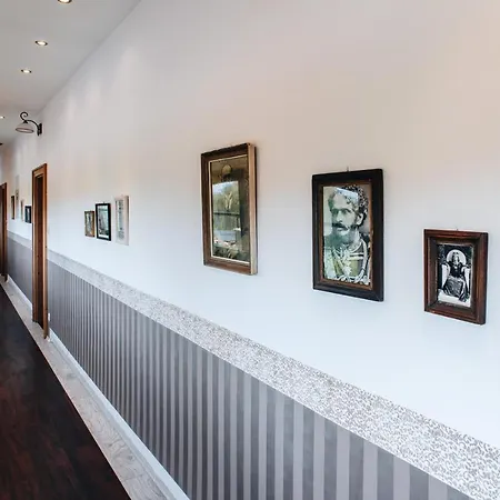 Guest house Kastely Grof Zichy 3*