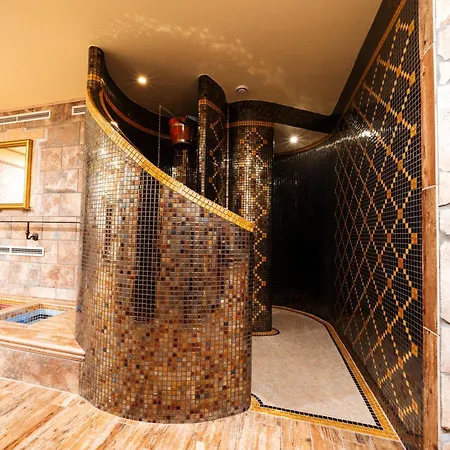 Konukevi Kastely Grof Zichy 3*