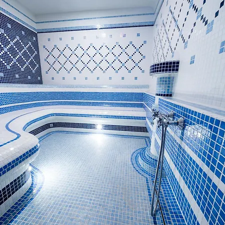 Kastely Grof Zichy Konukevi